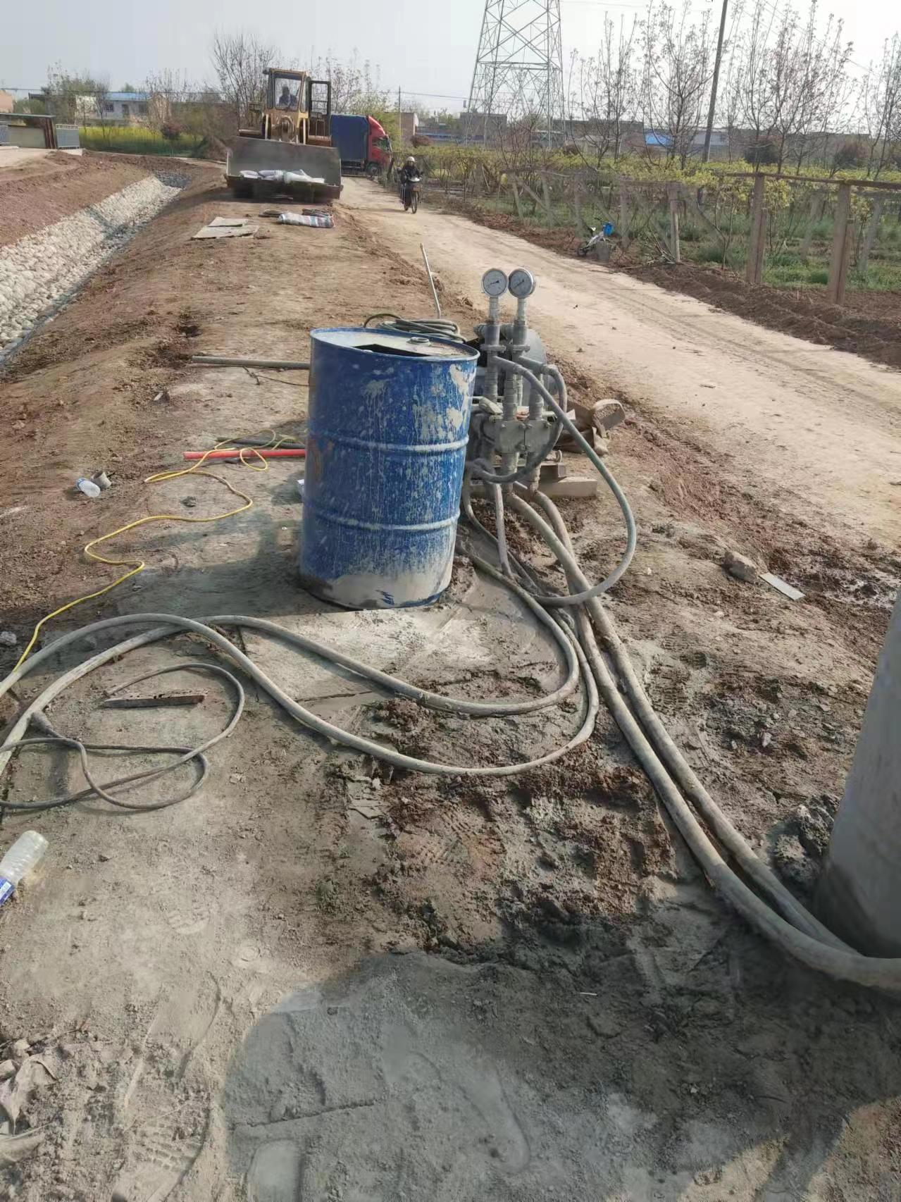 杨市办事处顶管注浆